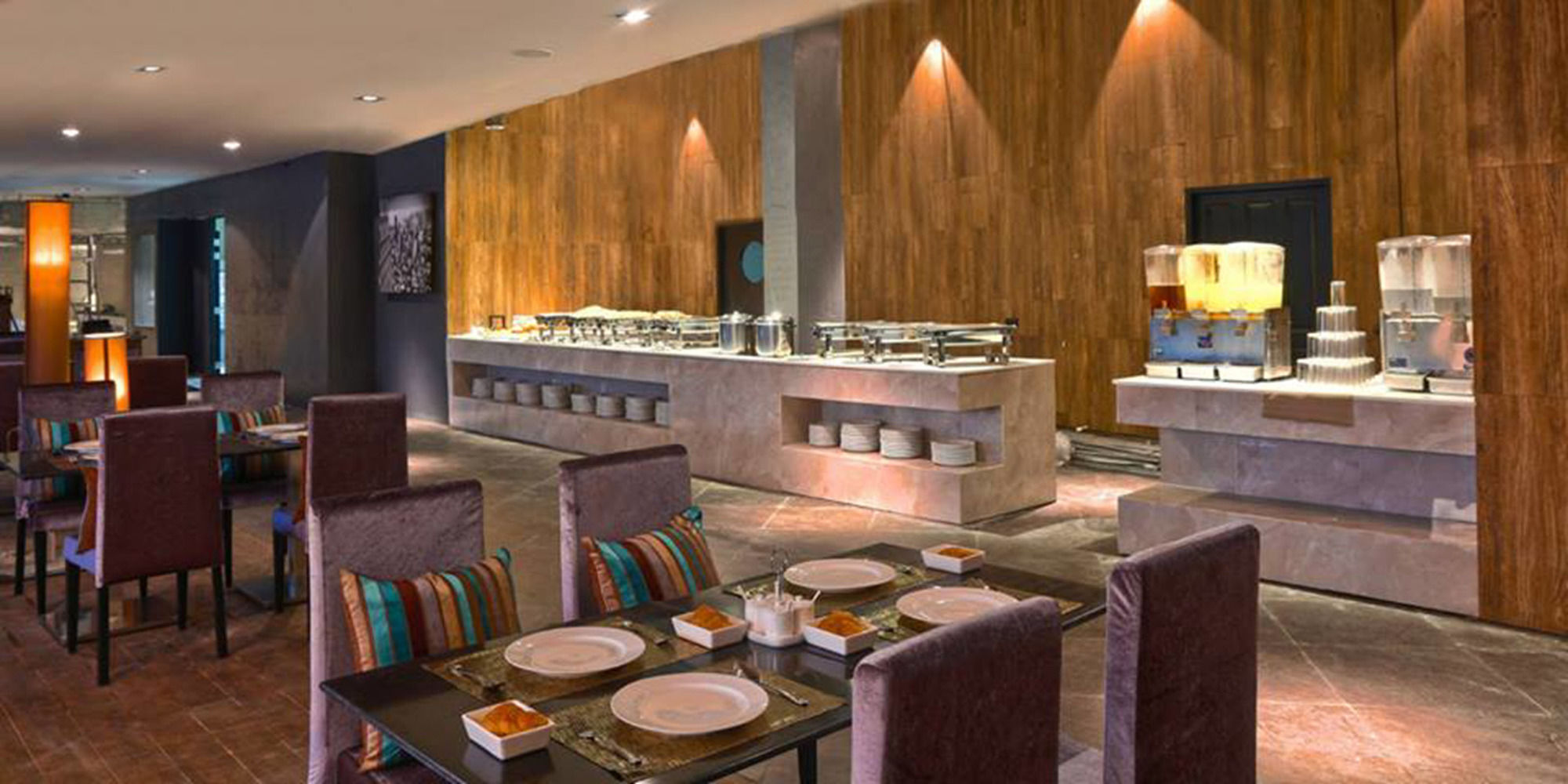 Avana Laemchabang Hotel Сирача Экстерьер фото